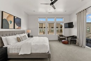 Townhouse, 4 kamar tidur | 4 kamar tidur, ruang kerja ramah laptop, dan setrika/meja setrika