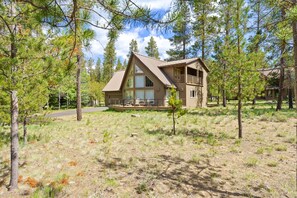House, 4 Bedrooms | Exterior