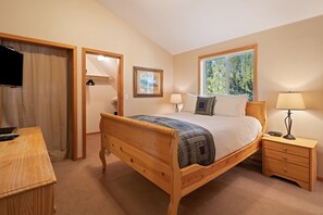 House, 4 Bedrooms | 4 bedrooms, free WiFi - 4 Umpqua 4 Bedroom Home (Bend)