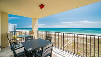 Condo, 3 Bedrooms | Outdoor dining