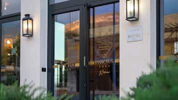 Entrada de la propiedad