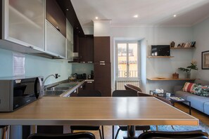 Fridge, microwave, oven, stovetop - Holidays Banchi Vecchi - Campo dè Fiori / Navona (Roma)