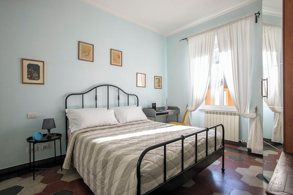 2 Schlafzimmer, Zimmersafe, Bügeleisen/Bügelbrett, Reisekinderbett