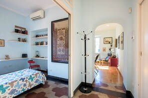 2 bedrooms, in-room safe, iron/ironing board, travel cot - Holidays Banchi Vecchi - Campo dè Fiori / Navona (Roma)