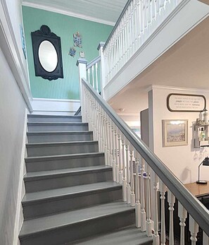 Interior - Recently Remodeled-New for 2025-Pet Friendly (Ocracoke)