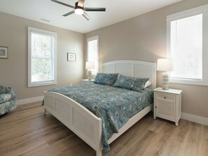 4 多间卧室、上网接入、床单