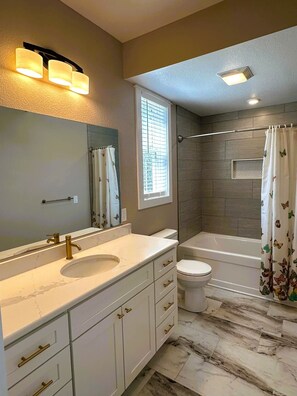 Bathroom - DC51: Walter's Watch - Brand New Construction (Ocracoke)