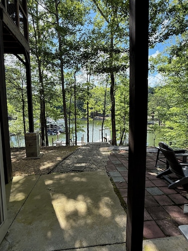 Relax on tranquil Wedowee