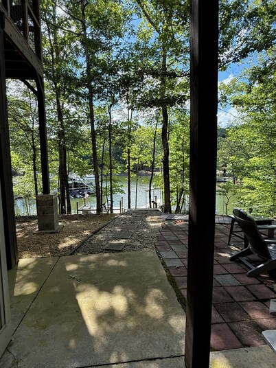 Relax on tranquil Wedowee