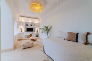 Interior - Riad Ines 10min from the medina - Swimming pool - Breakfast (Marrakech)