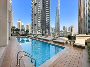 Outdoor pool - Vogue | Act One near Burj Khalifa | Dubai Mall (Dubai)