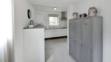 Villa (Kajuit 4) | Eigene Küche