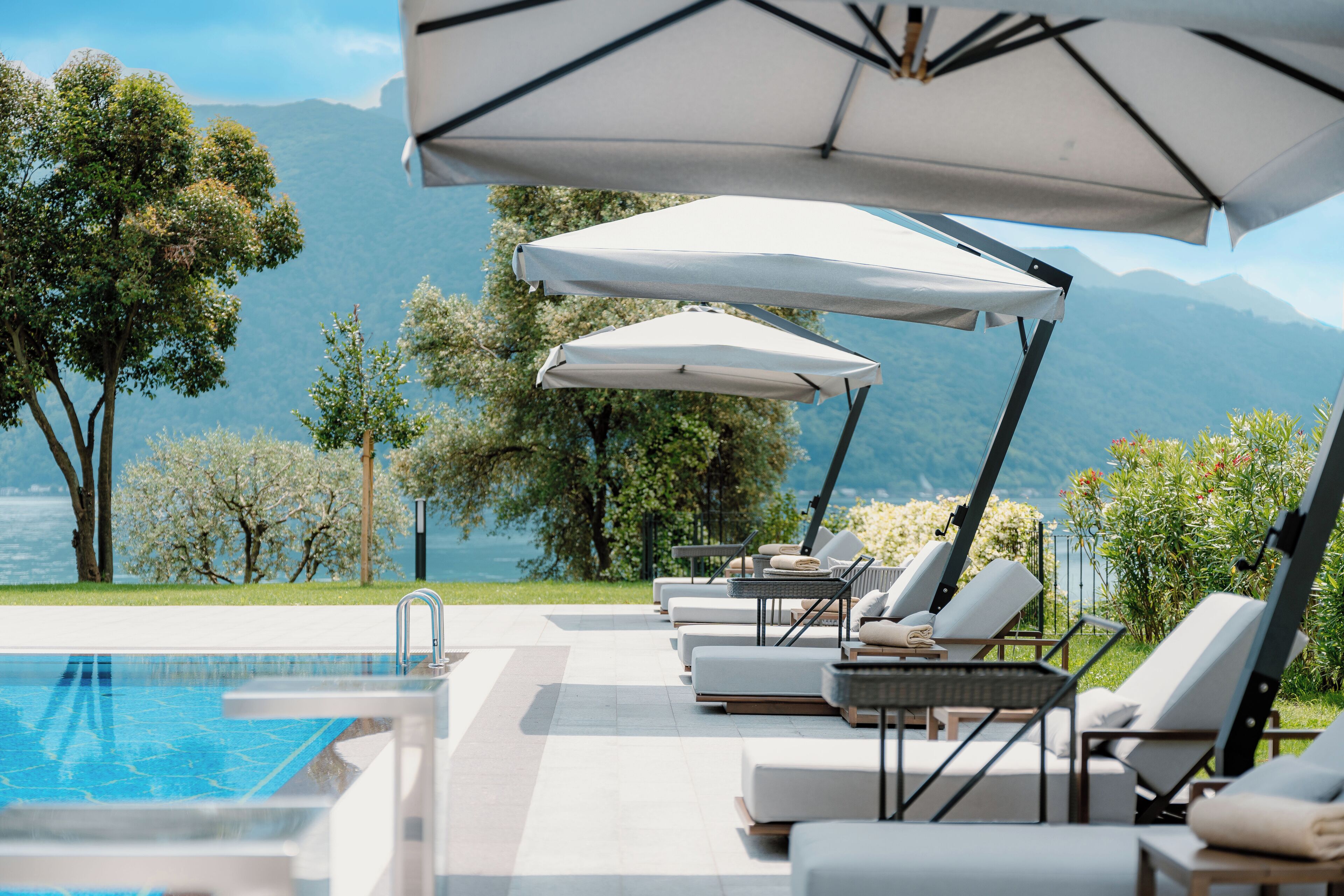 Piscina stagionale all'aperto