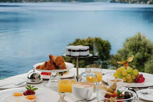 Tägliches inbegriffenes kontinentales Frühstück