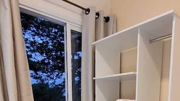 Ropa de cama de alta calidad, colchones Select Comfort y wifi gratis