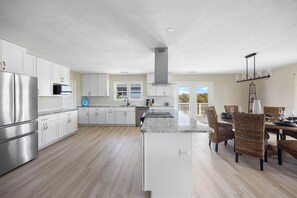 Dishwasher, coffee/tea maker