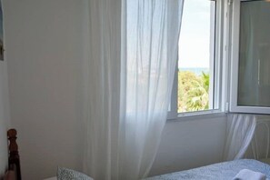 2 soverom, strykejern/-brett, wi-fi og sengetøy