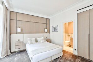 4 bedrooms, iron/ironing board, free WiFi, bed sheets