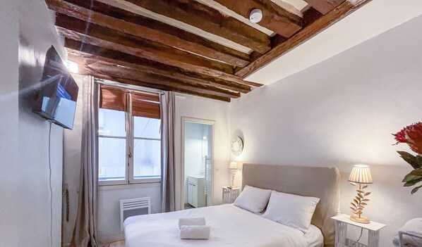 Iron/ironing board, free WiFi, bed sheets - Urban Flat 192 - Charming flat - Basfour (París)