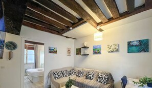 TV - Urban Flat 192 - Charming flat - Basfour (París)