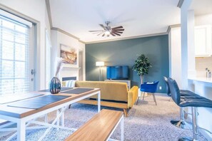 TV, fireplace, offices
