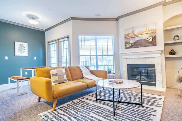 TV, fireplace, offices