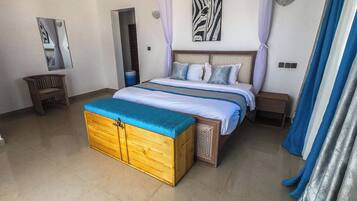 Maison Luxe, vue jardin | 4 chambres, fer et planche Ă repasser, Wi-Fi gratuit