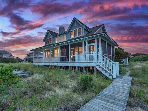 Oceanfront, 4 Bedrooms, BHI