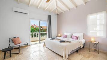 Deluxe Penthouse, Sea View | WiFi (free)