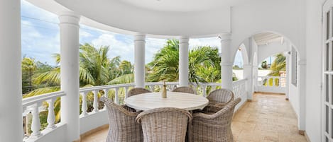 Deluxe Penthouse, Sea View | Terrace/patio