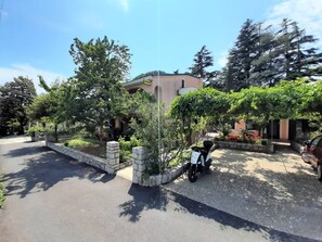 Overnattingsstedets uteområder