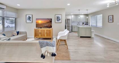 Pompano Beach Bungalow for 5!