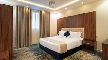 Sábanas de algodón egipcio, ropa de cama de alta calidad y minibar
