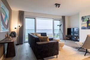 Apartment | Living room