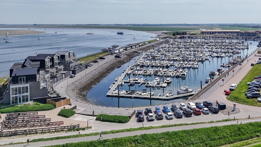 Apartment in Zeeland by Oosterschelde Beach
