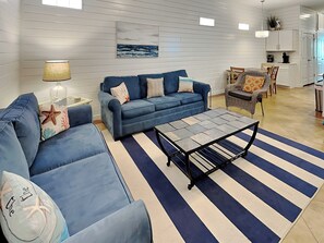 Smart TV - Sea Monkee | Charming Pet-friendly Home (Port Aransas)