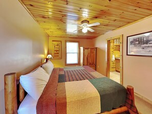 2 bedrooms, iron/ironing board, Internet, bed sheets