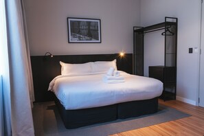 1 bedroom, in-room safe, desk, WiFi