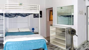 1 chambre, fer et planche Ă repasser, lit parapluie, Wi-Fi gratuit