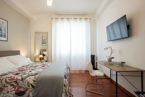 2 bedrooms, iron/ironing board, travel cot, WiFi - Carpegna Park Apartment by Cornelia subway (Roma)