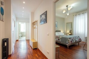 2 bedrooms, iron/ironing board, travel cot, WiFi - Carpegna Park Apartment by Cornelia subway (Roma)