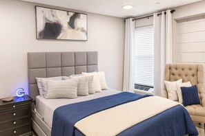 1 habitación, escritorio, tabla de planchar con plancha y wifi gratis 