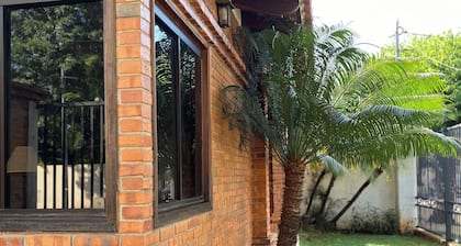 Ideal house hotel close to everything