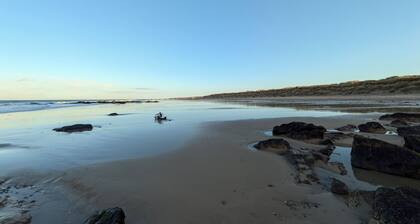 Aurora on the Dunes: Coastal Stay Near West Beach with Lighthouse View!