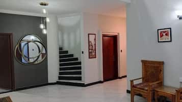 Sala de estar en el lobby