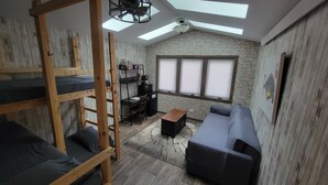 3 室のベッドルーム、WiFi、ベッドシーツ