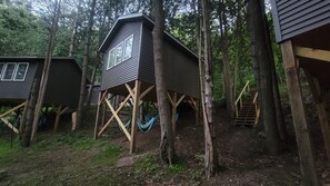 Exterior - Three Treehouse Cabins in the Bluff Woodlands (Elba)