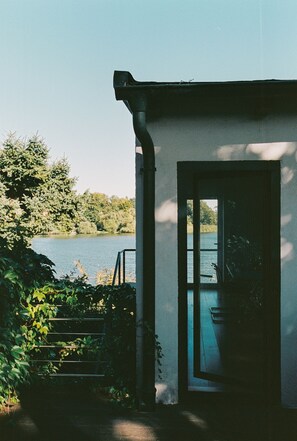 تفاصيل الفندق من الخارج