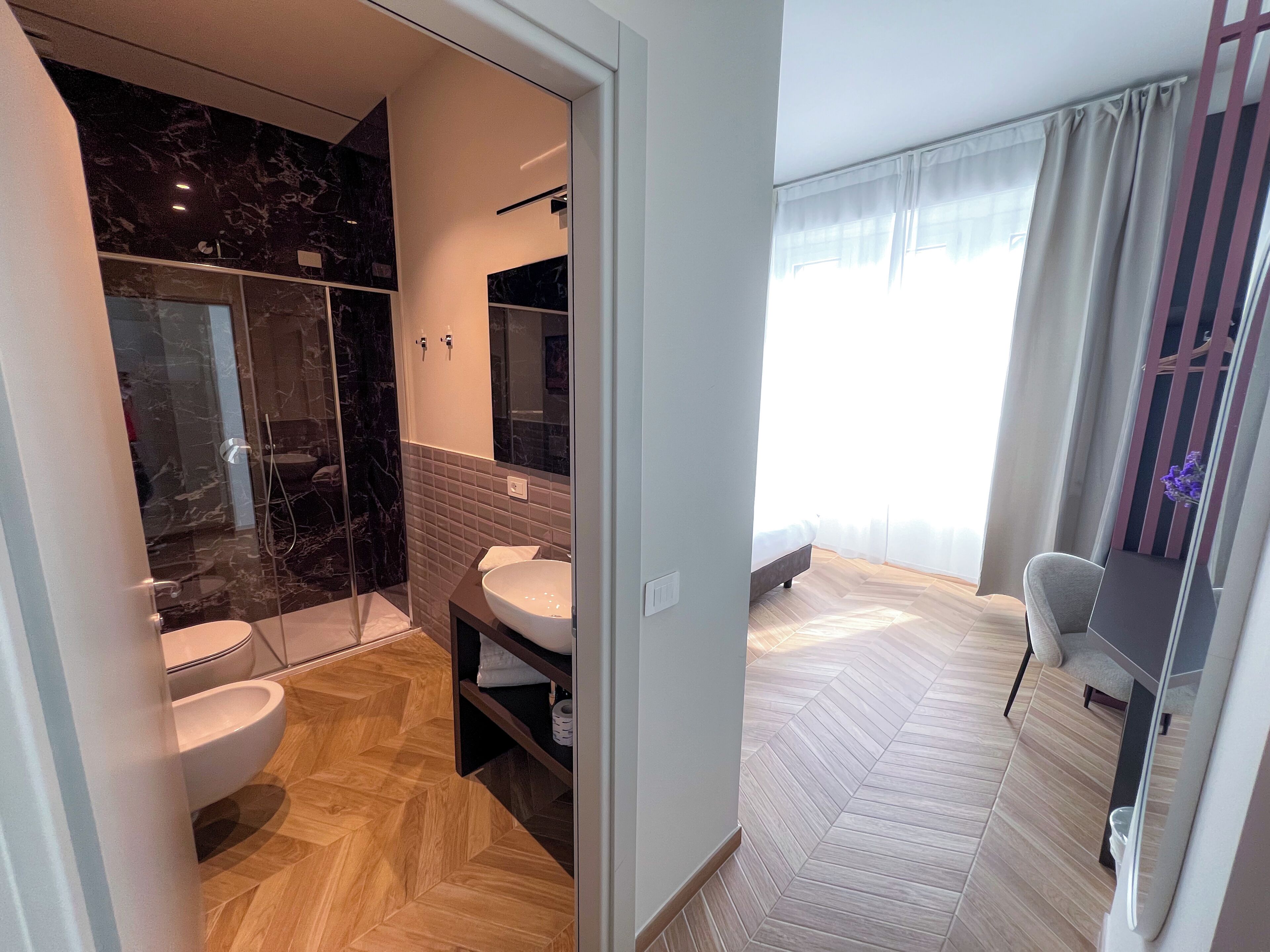 Foto - RossoVino Milano Boutique