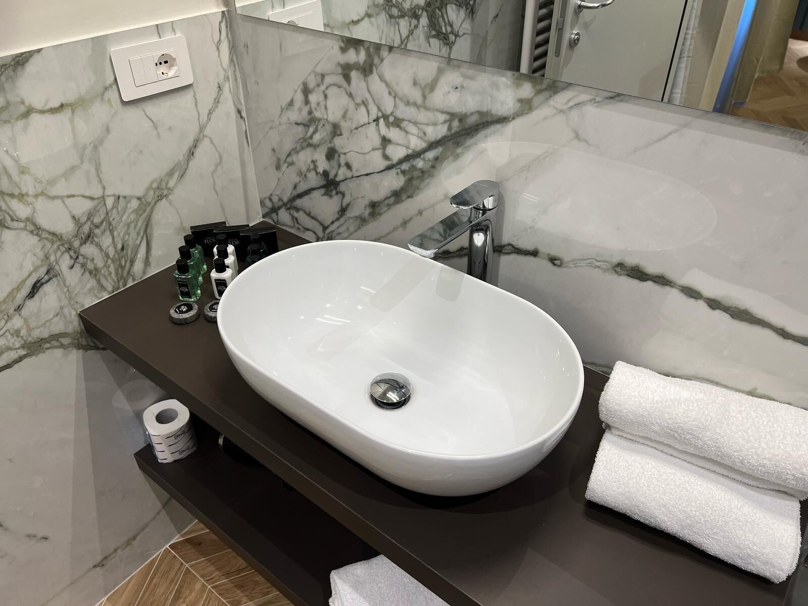 Foto - RossoVino Milano Boutique